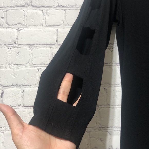 Zenergy by Chicos black blouse - Picture 6 of 8